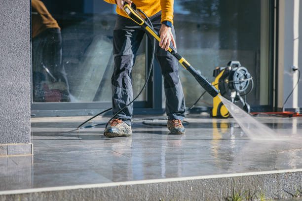 Best Pool Deck Cleaning  in Newcastle, OK